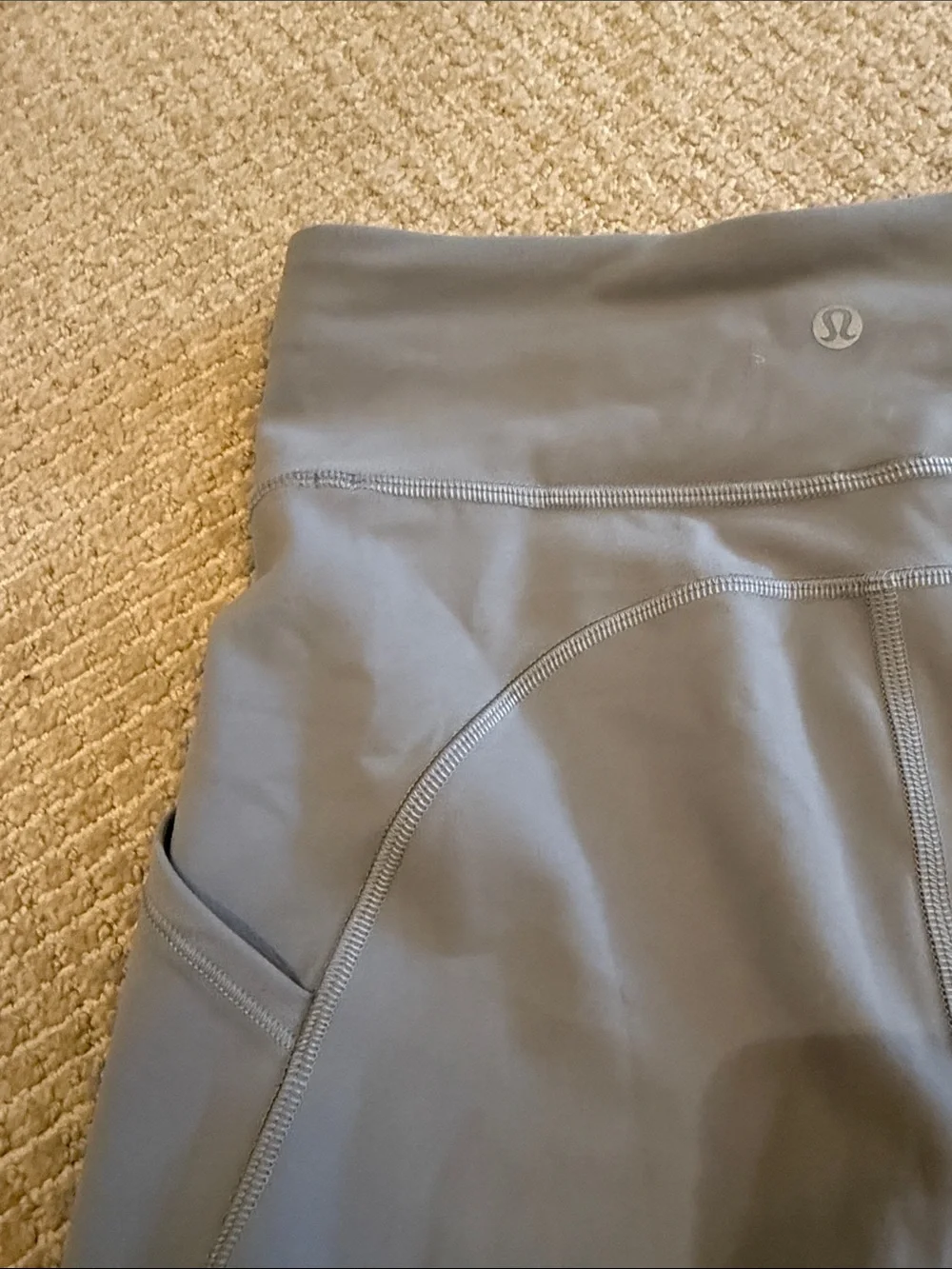 Lululemon Women’s Gray High Rise Leggings Size 4 Drawstring Athletic Yoga Pants